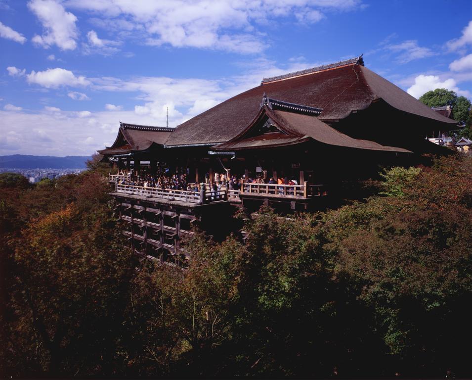 Holzbau Higashiyama Hotell Kyoto Exteriör bild